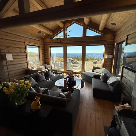 Nordic Gateway Logde *